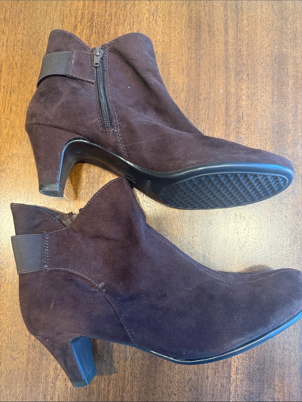 AEROSOLES Brown Suede Ankle Booties with Side Zip